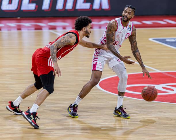 新星在场上 新星在场上