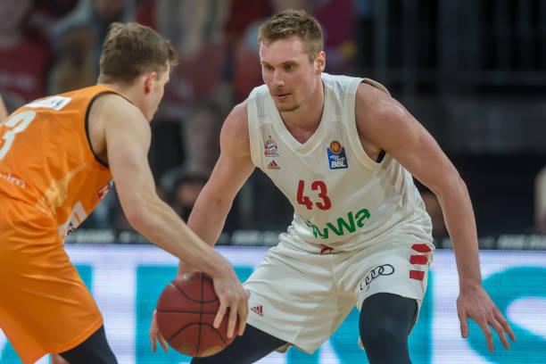 每一步都在 每一步都在